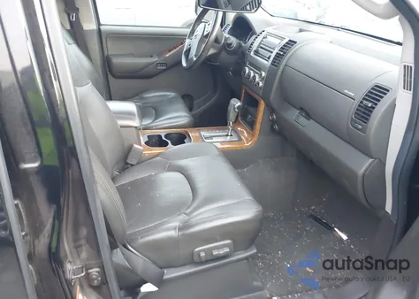 2006 Nissan Pathfinder Le z USA, uszkodzony, nr VIN 5N1AR18U66C609944